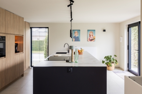 Keuken met kookeiland
