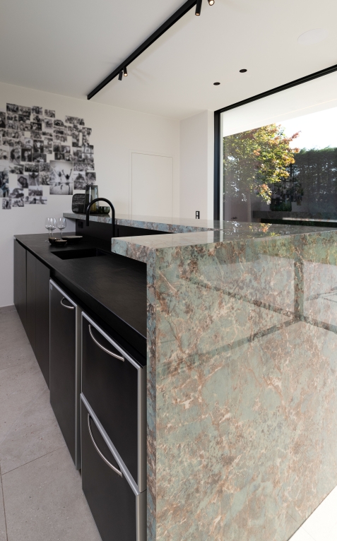 Keuken in poolhouse