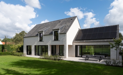 ruime moderne nieuwbouw villa met landelijk uitzicht door bouwteam Wim Beyaert
