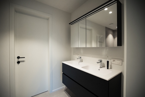 Nieuwbouwwoning-anzegem-badkamer